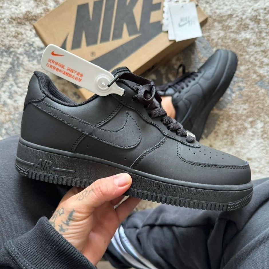 For one nike negro on sale