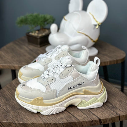 Balanciaga Triple S